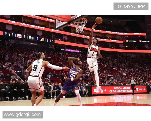 火箭与勇士激战回顾2月24日精彩瞬间全解析